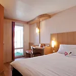 Ibis Centre Ξενοδοχείο 3*