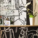 Ξενοδοχείο Ibis Centre 3*