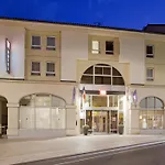 Ibis Centre Hotel
