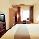Ibis Centre 3* פואטייה