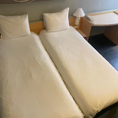 Ibis Centre Szálloda 3*