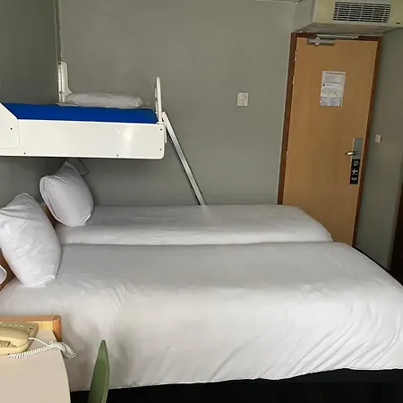 이비스 센터 호텔 푸아티에