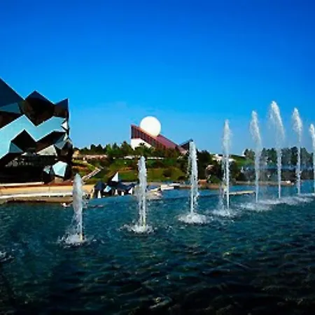 Hotel Ibis Centre 3*