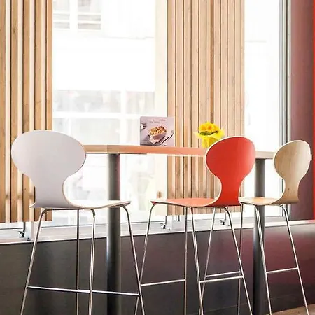 Ibis Centre 3* Πουατιέ