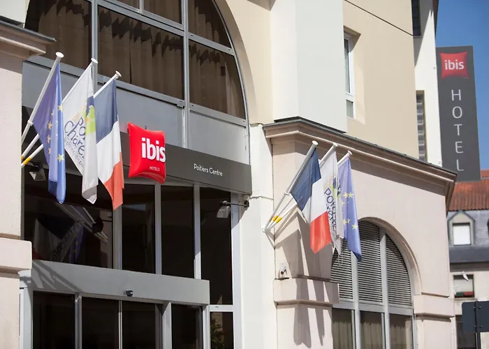 Ibis Centre Hotel 3*